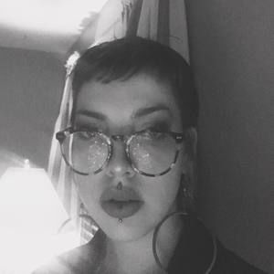 Meet your Posher, Logan